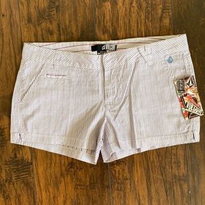 Volcom shorts